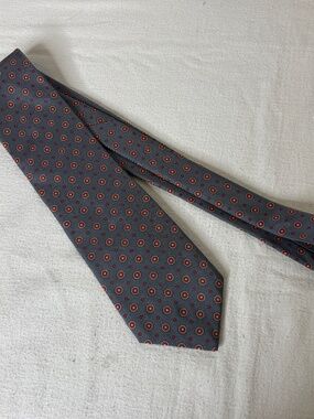 Vintage Envoy 100% Silk Necktie Geometric Medallion Pattern Tie USA